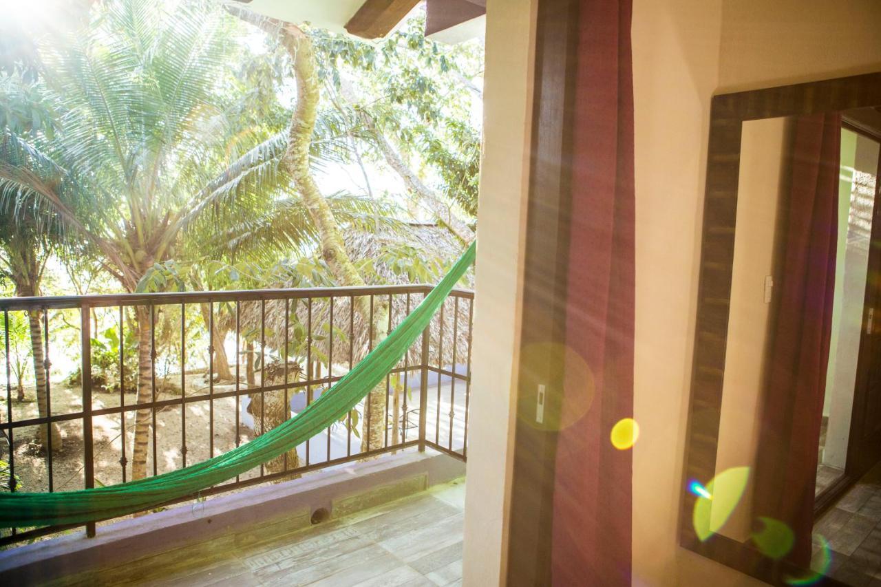 El Roble Nature Hotel & Lagoon 바칼라르 객실 사진